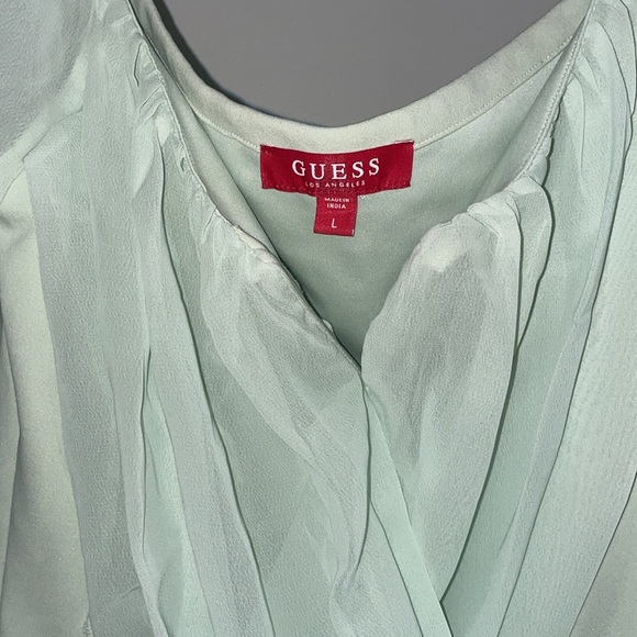 Guess top - Picture 2 of 3